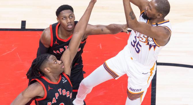猛龙队抢得NBA总决赛先机